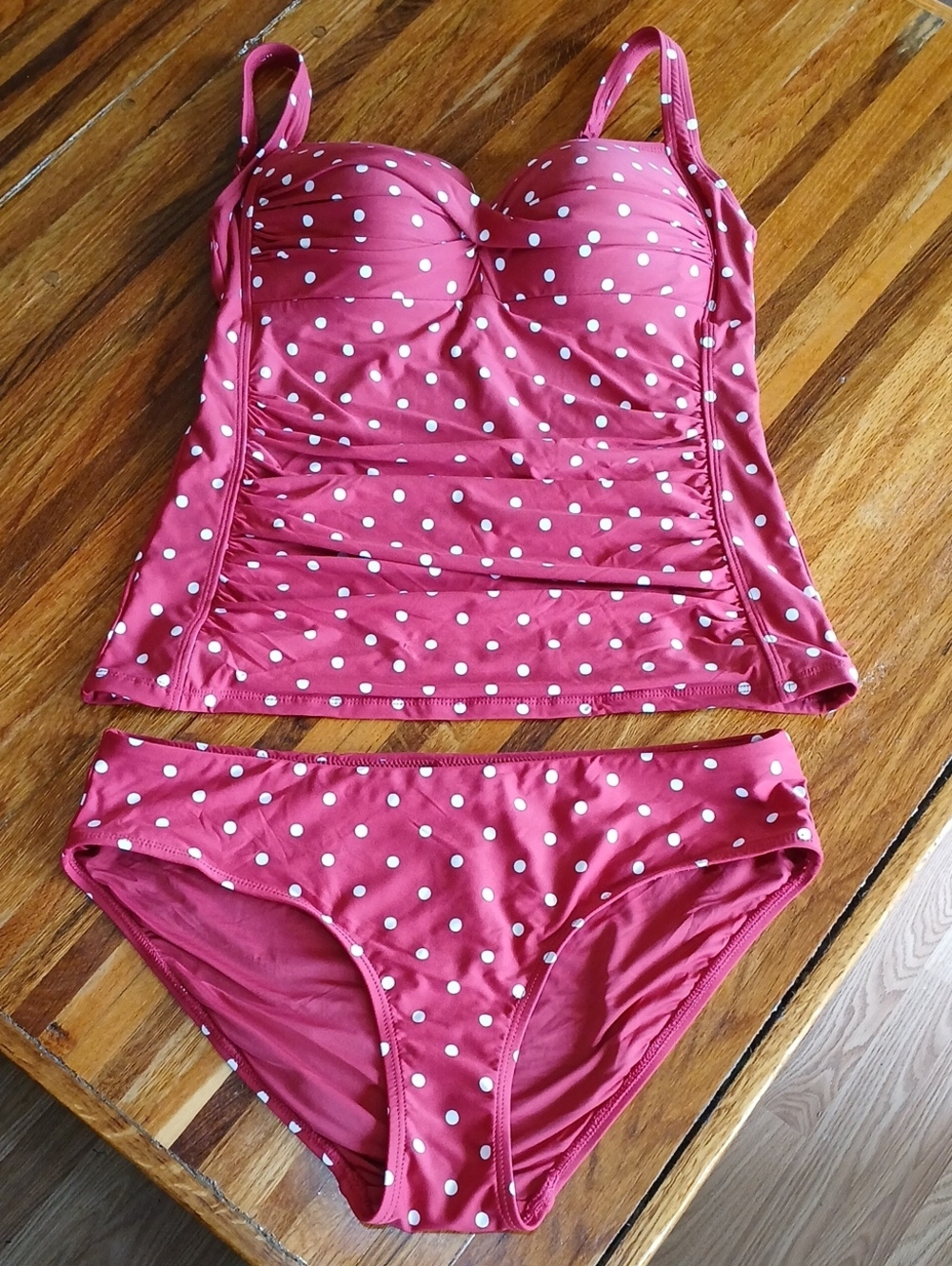 Nip /Tuck Swim  Polka Dot Tankini Set - 10